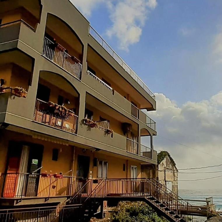 Pina'S Tao Sea Home Ταορμίνα Εξωτερικό φωτογραφία